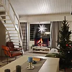 Jokiranta Northern Light Riverside Villa * Ranua